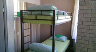 Гостиница Nice Hostel HH Нижний Новгород Кровать в общем номере для мужчин с 6 кроватями-2